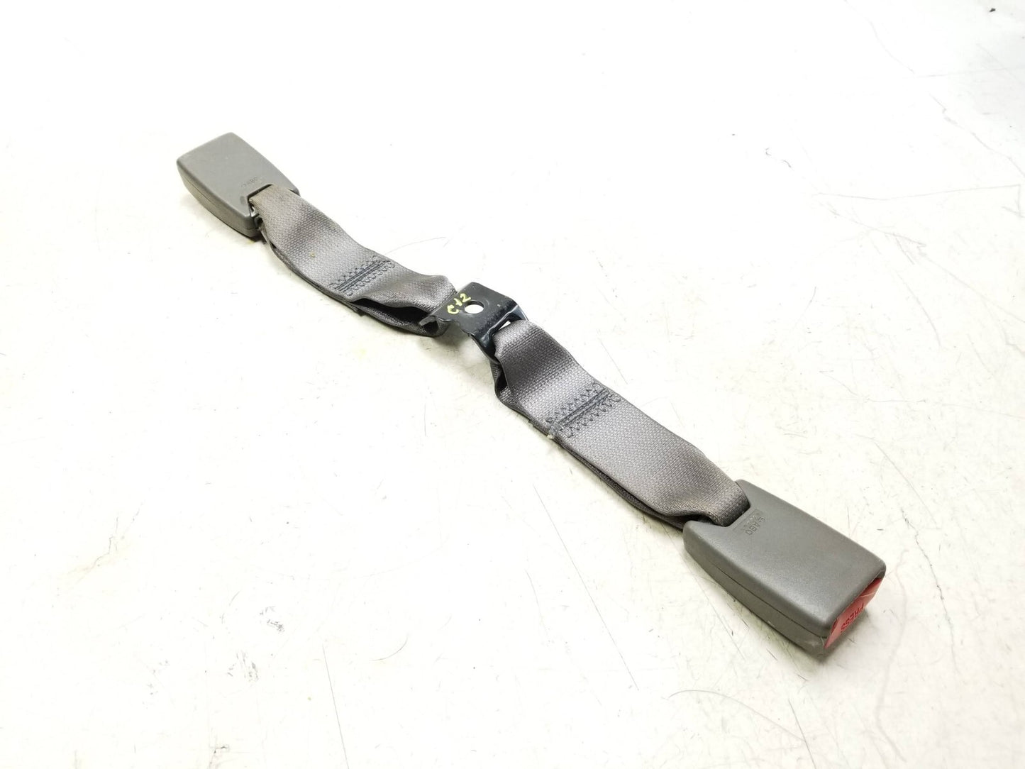 2011 - 2013 Kia Sportage Rear Seat Belt Buckle Latch 2pcs OEM