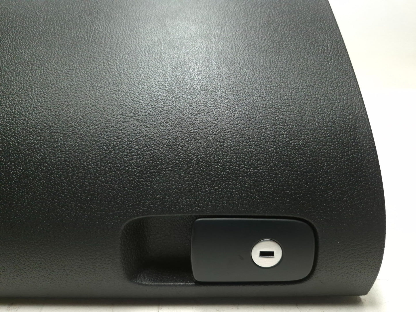 2011 Volkswagen Tiguan Glove Box OEM