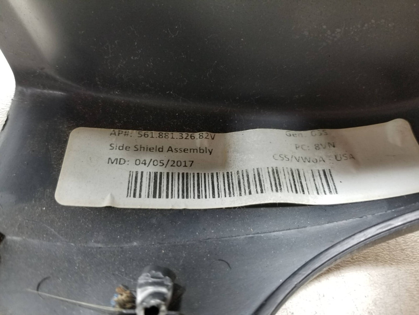 2015-2018 Volkswagen Passat Seat Side Trim & knob Front Passenger Side Right OEM