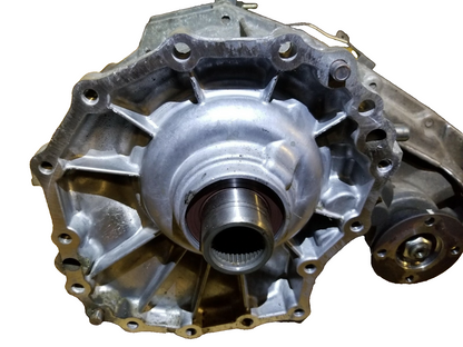 2007 Infiniti QX56 Differential Transfer Case OEM