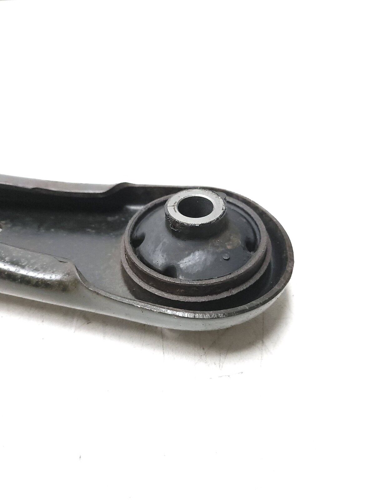 2007-2012 Dodge Caliber Control Arm Front Passenger Side Right OEM
