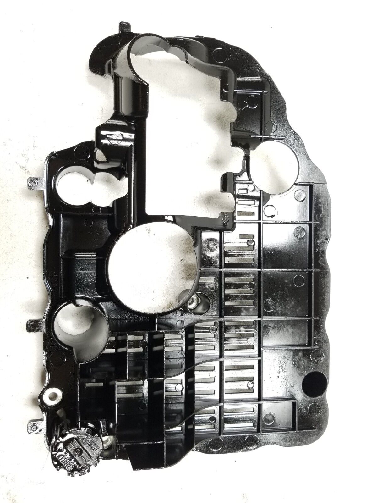 2009 - 2017 Volkswagen Tiguan Engine Oil Pan  2.0l OEM