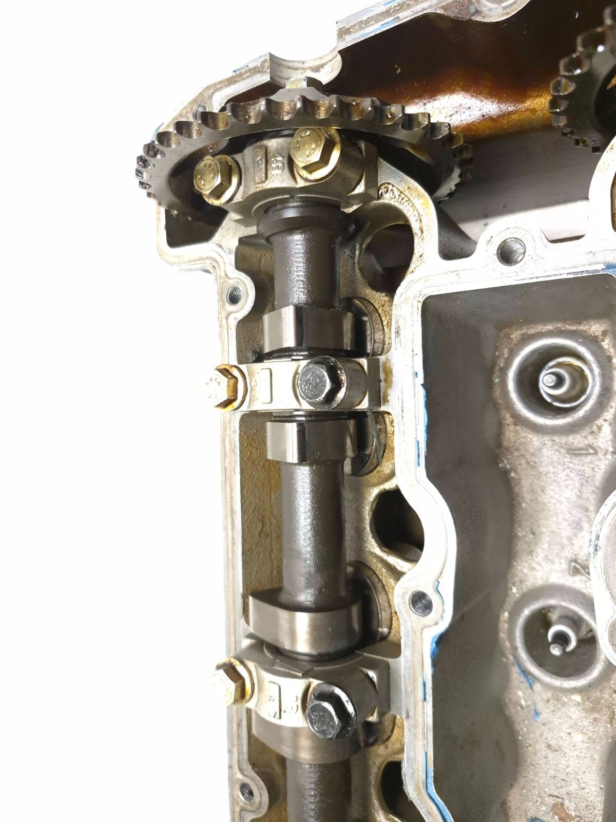 2007 Saab 9-5 Aero Engine Cylinder Head W/ Camshaft OEM