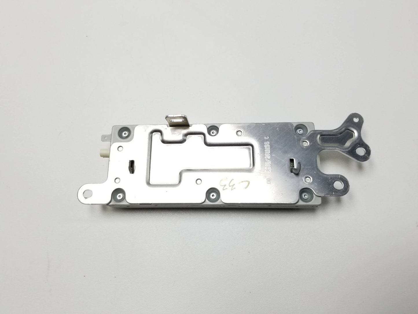 2021 Tesla Model 3 FM Hd Radio Receiver Module 1079749-00-d OEM
