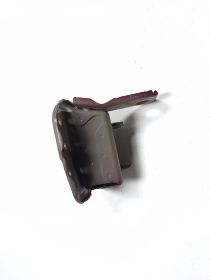 2011 Nissan Juke Rear Driver Bumper Mounted Bracket Left & Right OEM