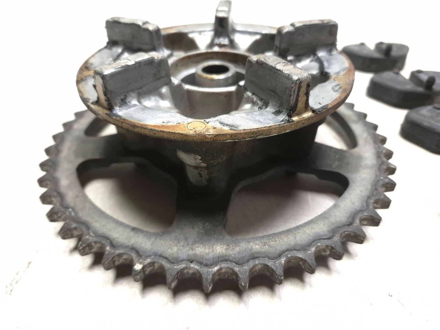 2001 Suzuki Gsx 750f Katana Rear Sprocket Assembly & Drive Chain OEM
