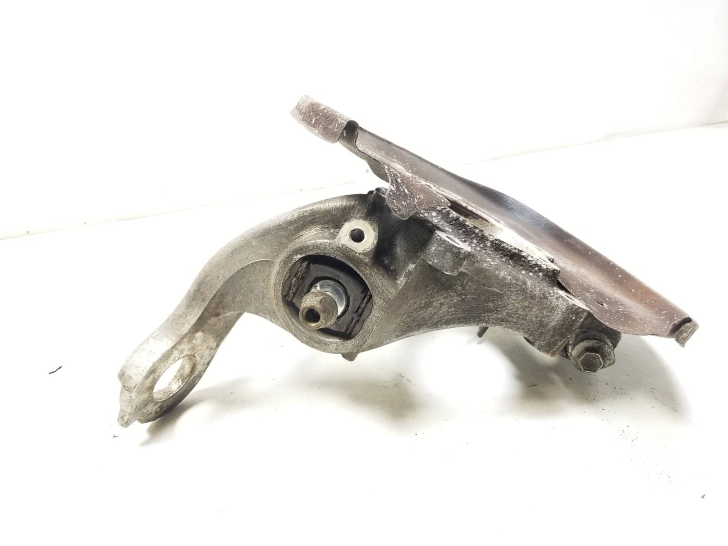 2010 Audi Q5 Rear Spindle Knuckle Wheel Hub Passenger Side Right OEM