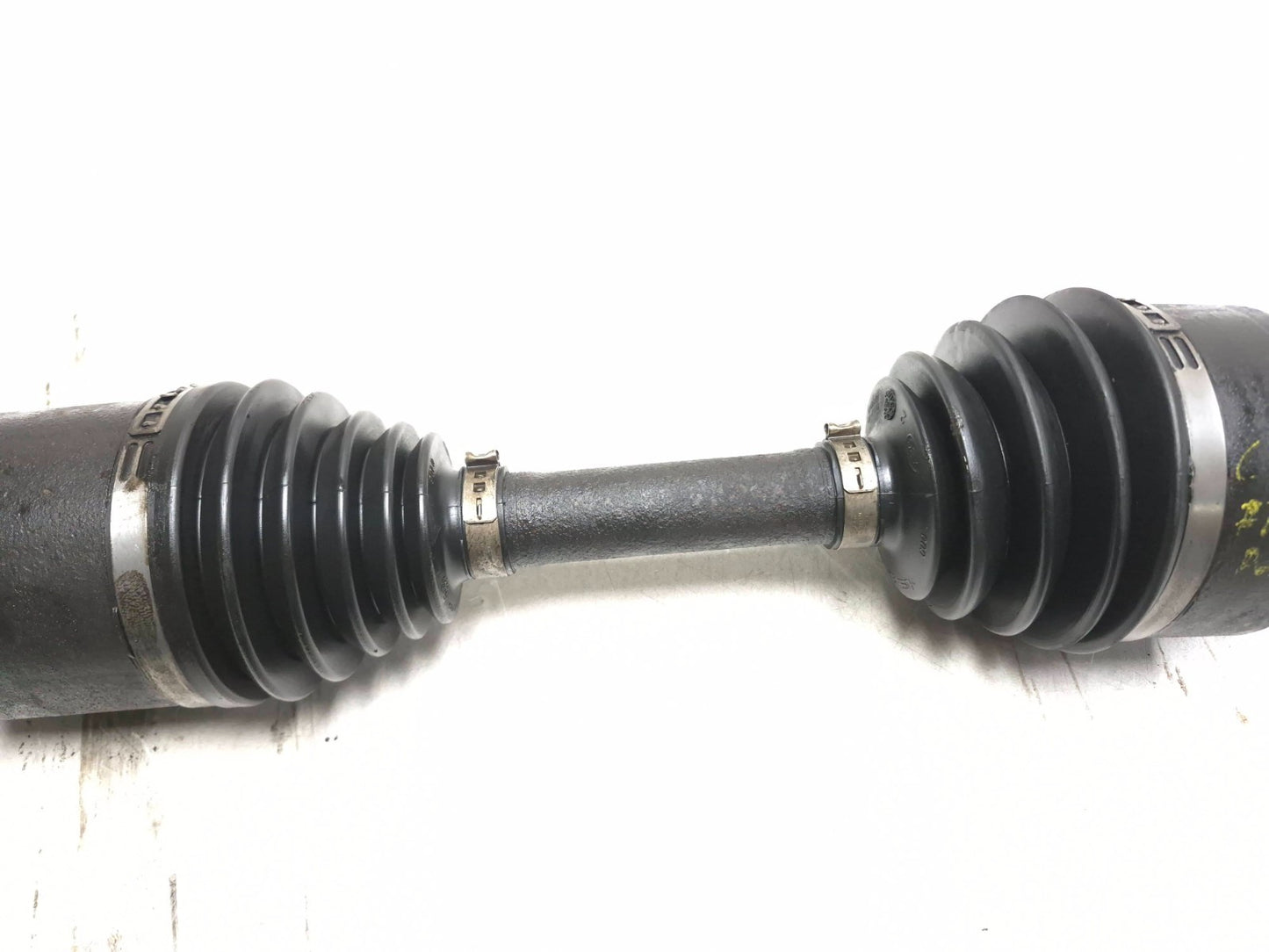 2008 Lincoln Navigator Front Axle Shaft Passenger Side Right OEM