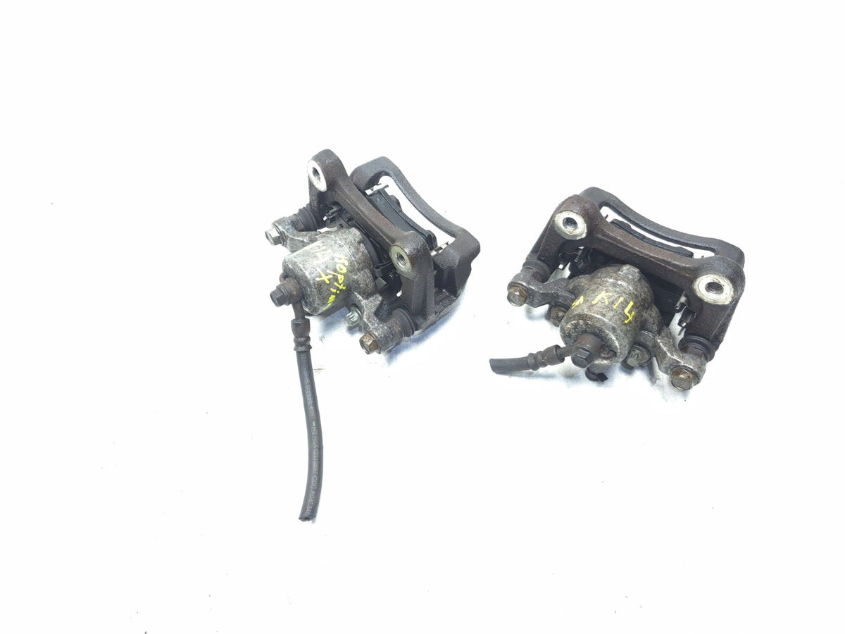 2015 Kia Optima Rear Brake Caliper Left & Right OEM