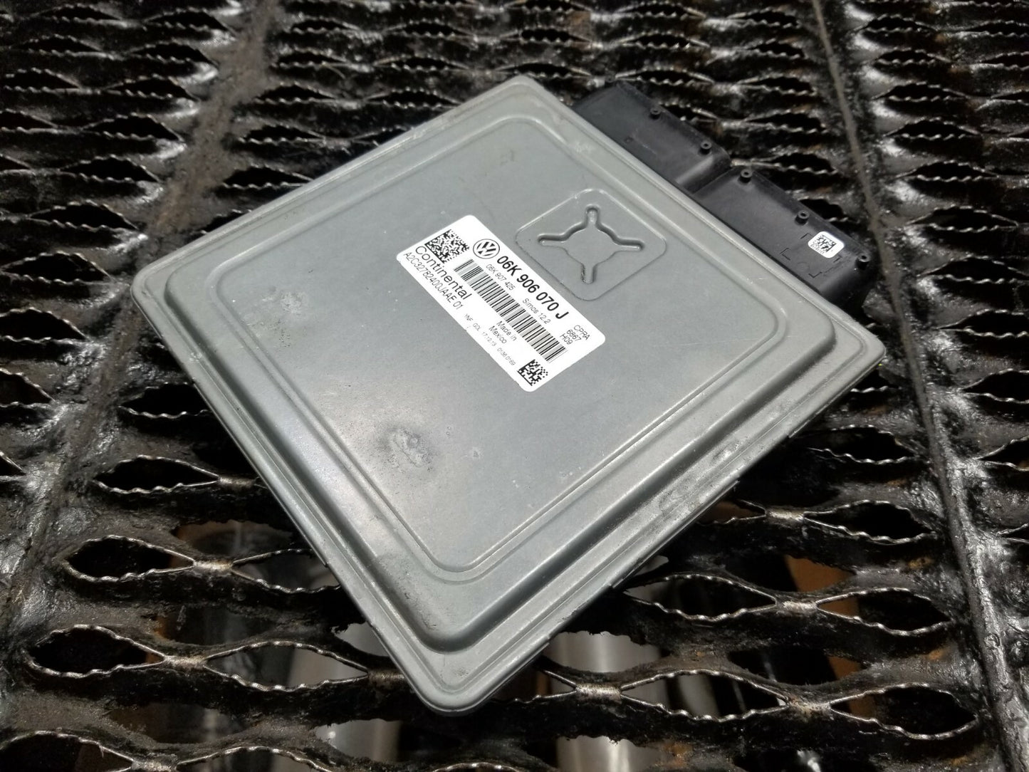 2014 Volkswagen Passat Ecu Engine Control Module Computer OEM