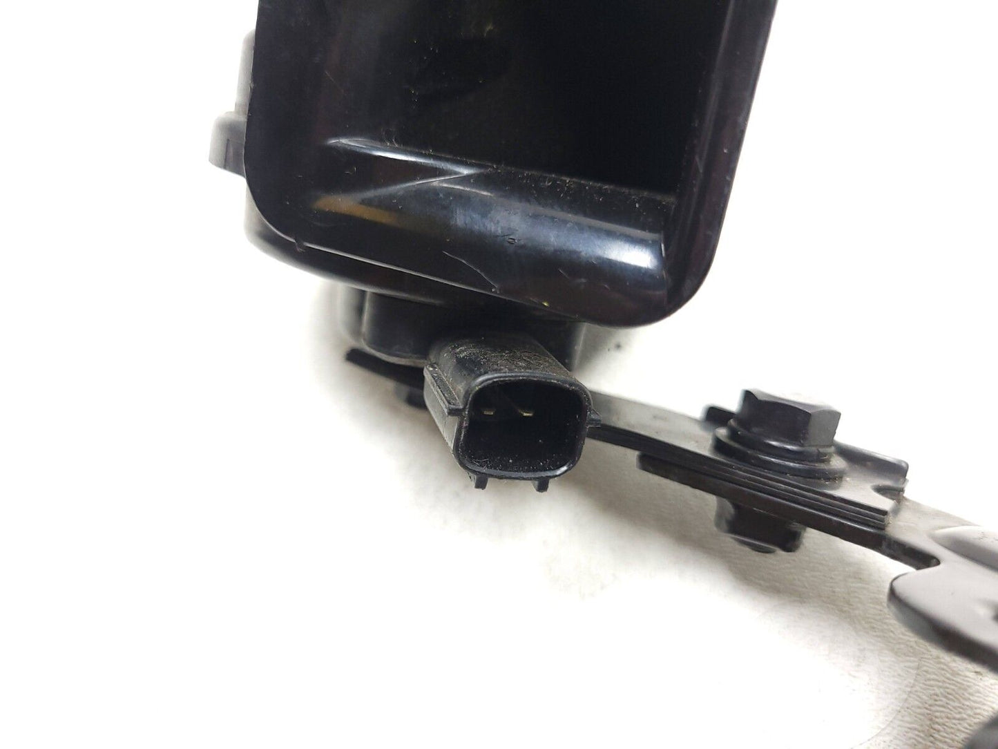 14 15 16 Kia Forte Horn Signal Pair OEM 27k