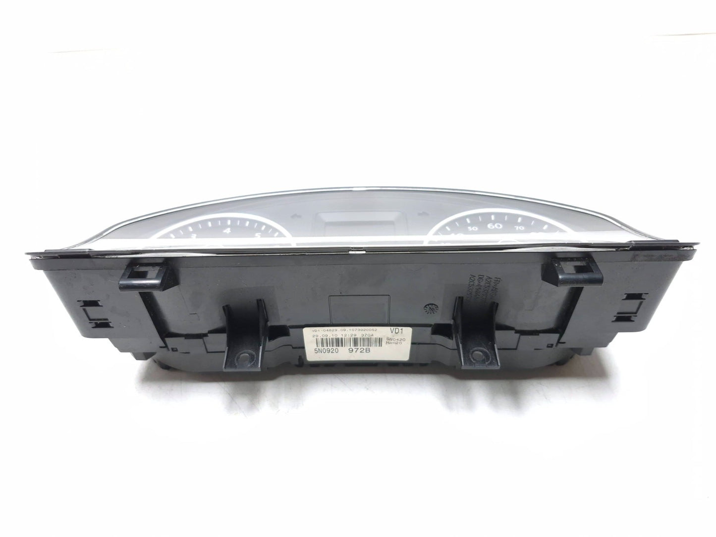 2011 Volkswagen Tiguan Instrument Cluster Speedometer Gauge OEM