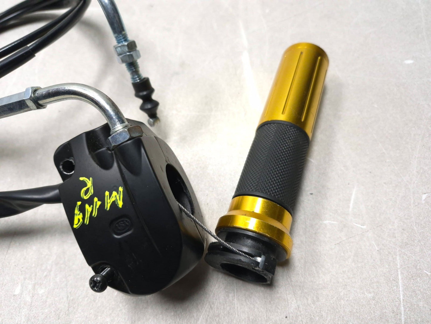 2025 Qiax Fy200t34/tank 200 Right Handlebar Switch & Throttle Cable Grip OEM