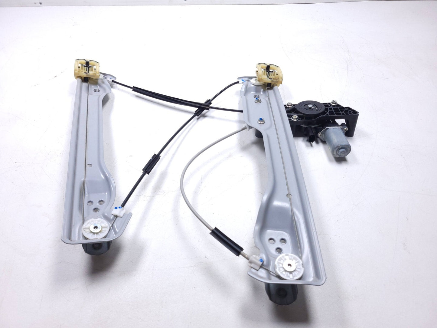 18 19 20 21 Chevrolet Equinox Window Regulator Motor Front Right Pass Side OEM