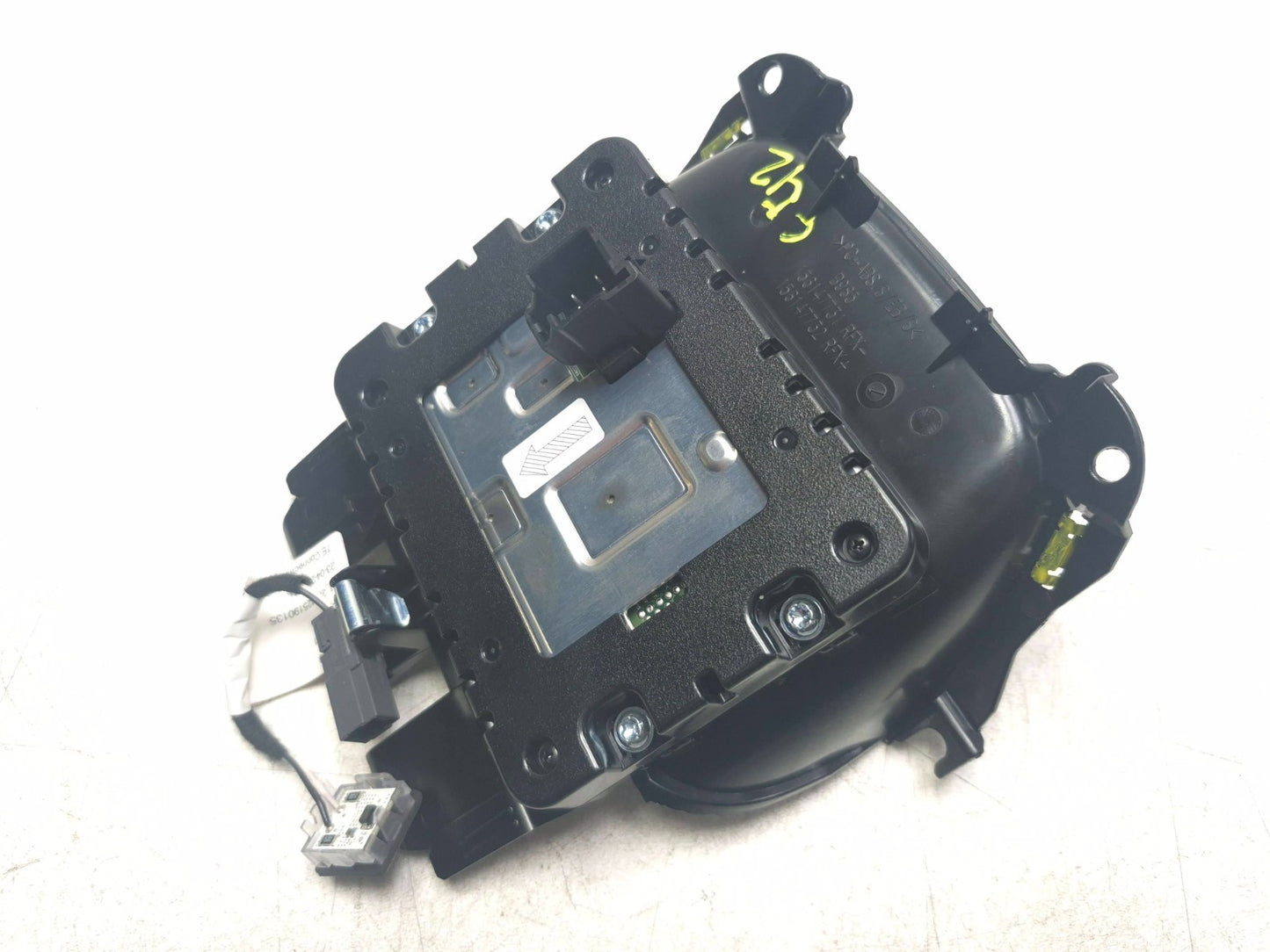 2024 Alfa Romeo Stelvio Center Console Phone Wireless Charging Module OEM