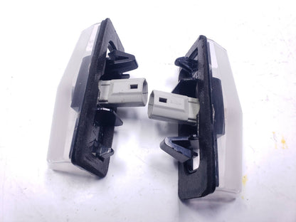 2010 Toyota Prius License Plate Light Lamp 2pcs OEM