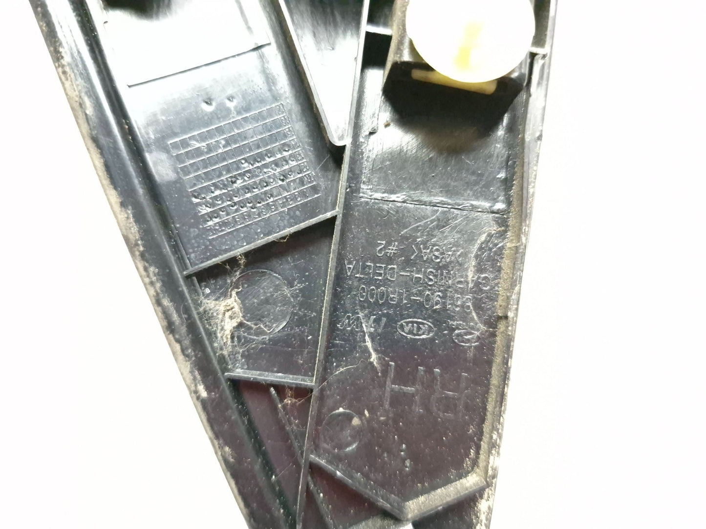 2014 Hyundai Accent Fender Molding OEM