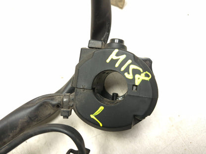 2024 Yamaha R3 Yzfr3 Left Handlebar Headlight Turn Switch & Grip OEM