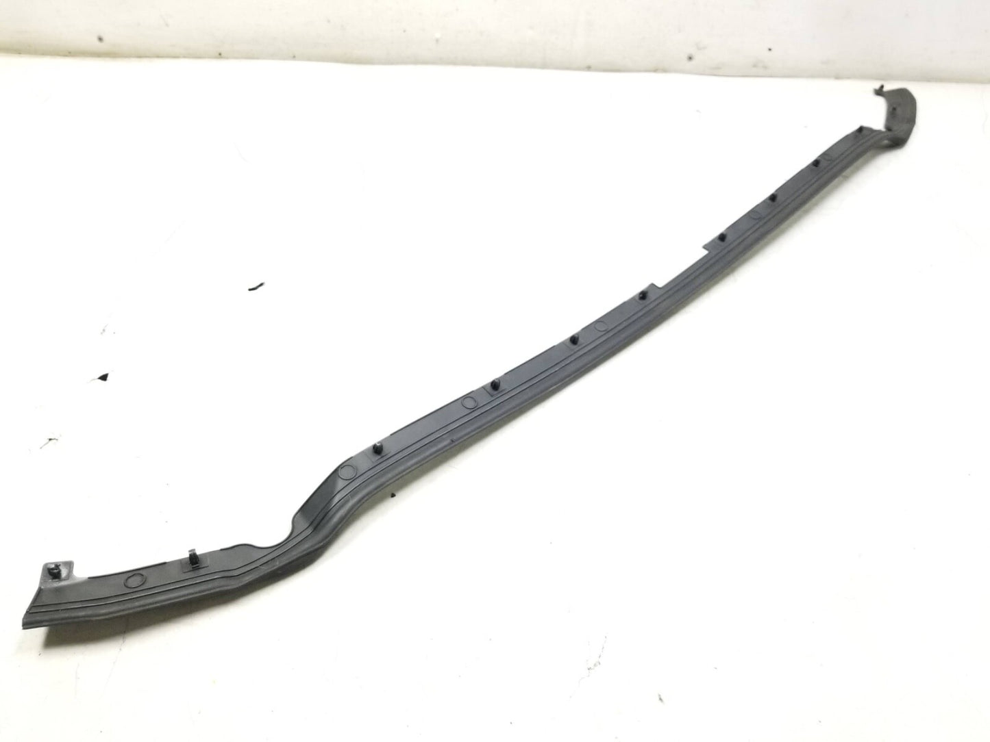 2009 - 2017 Audi Q5 Front Upper Hood Protective Seal OEM