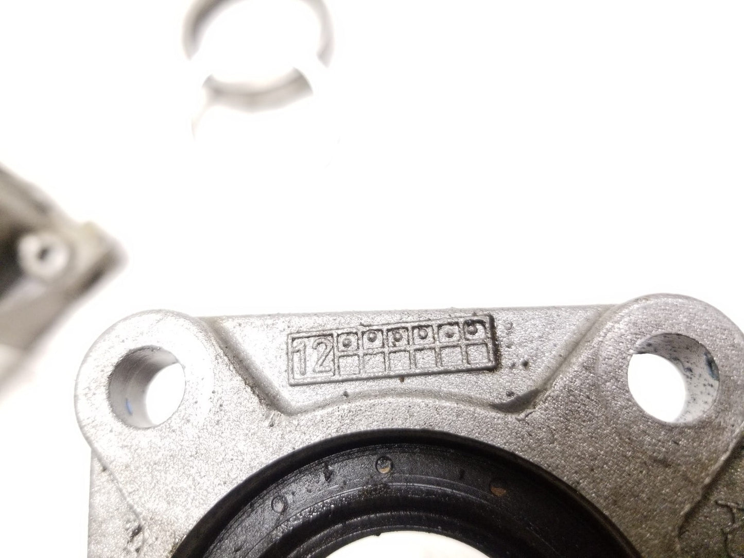 2013 Fiat 500 Differential Casing Cover With Output Flange OEM