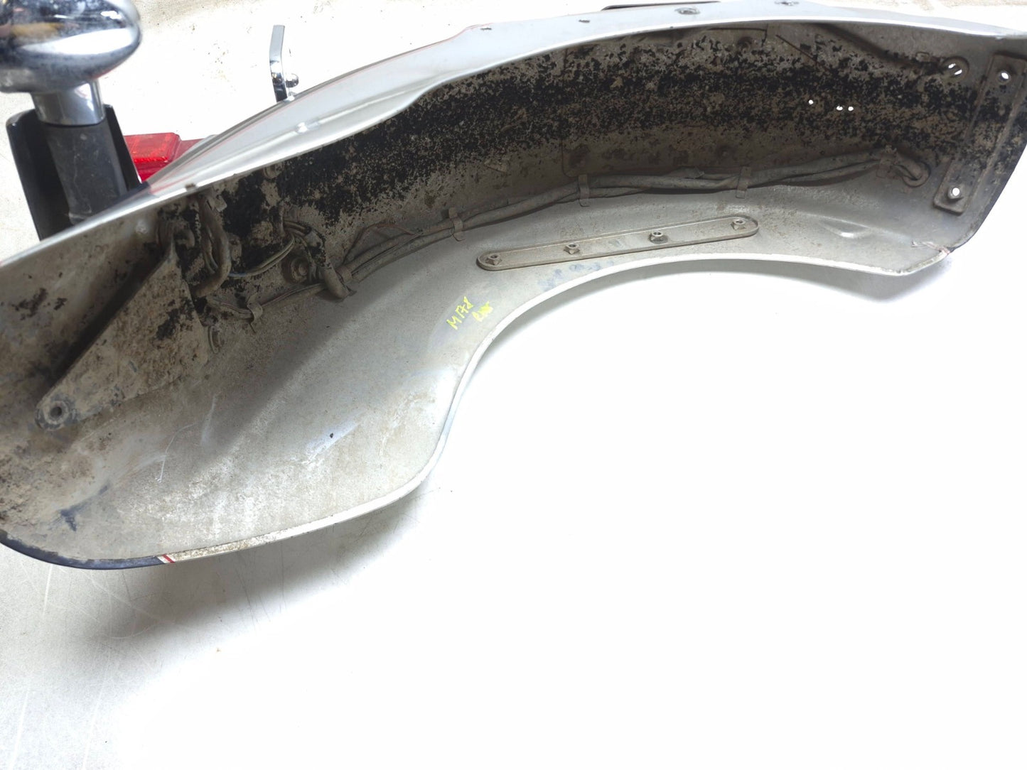 2001 Kawasaki Vulcan 1500 Vn1500 Rear Fender W/ Taillight & Turn Signal Assy OEM