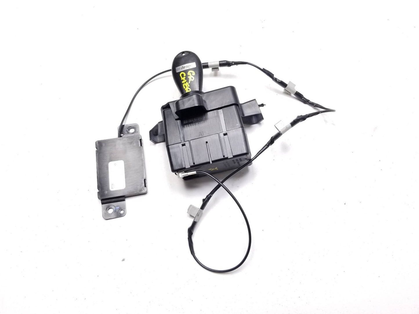 2011 - 2014 Jeep Grand Cherokee Wireless Ignition Module W/ Key OEM