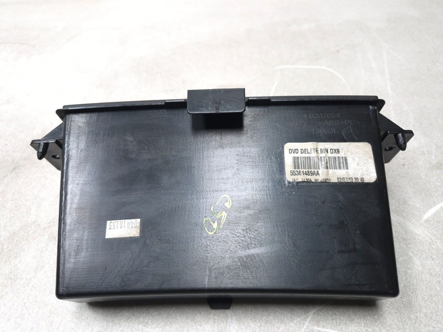 2013 Dodge Grand Caravan Center Console Storage Bin 55361489aa Oem✅