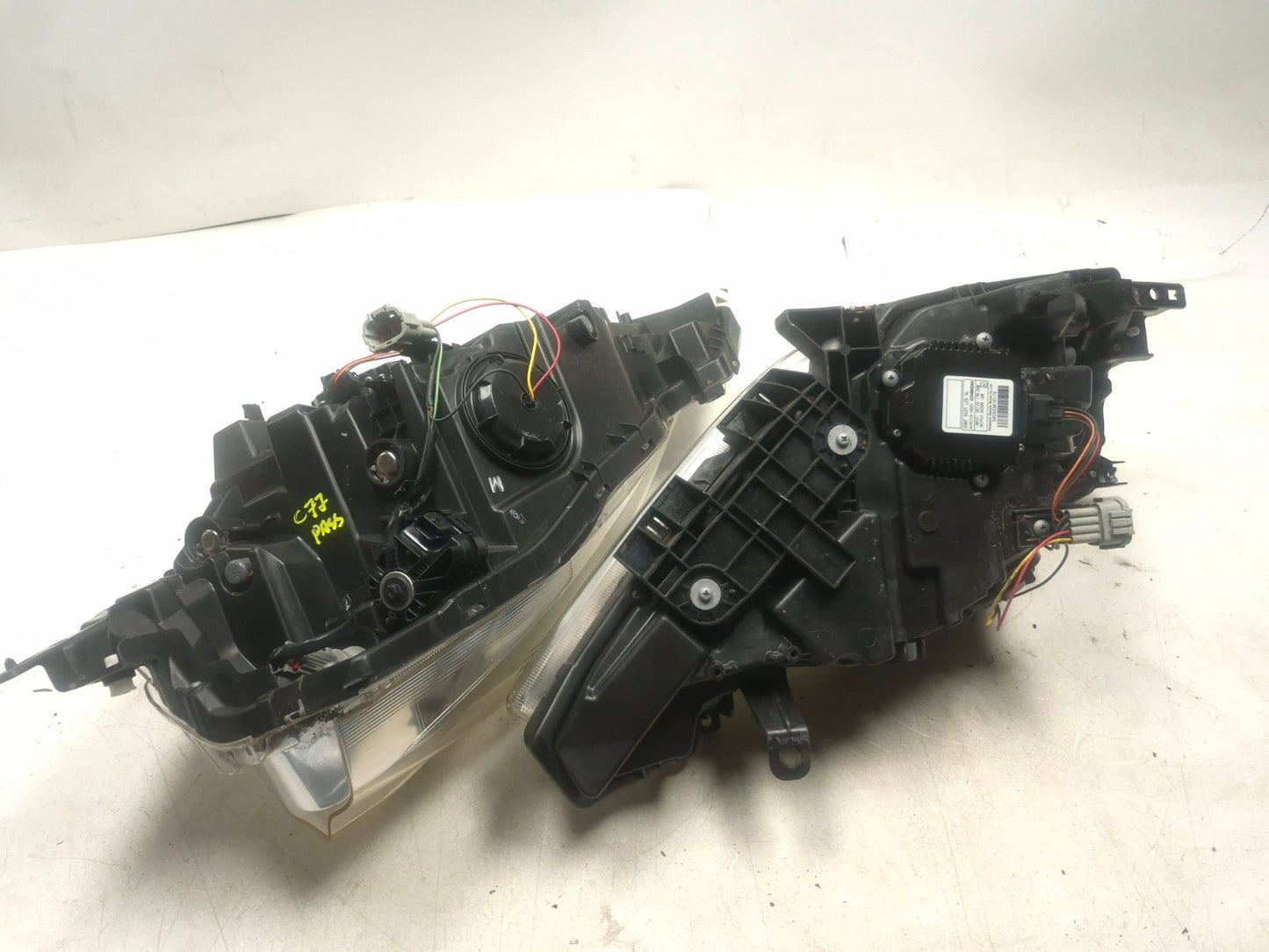 2012 Nissan Leaf Headlight Left & Right OEM