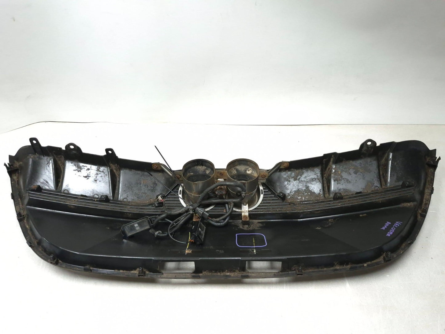 2016 Hyundai Veloster Rear Bumper Lower Cover W/ License Plate Light OEM