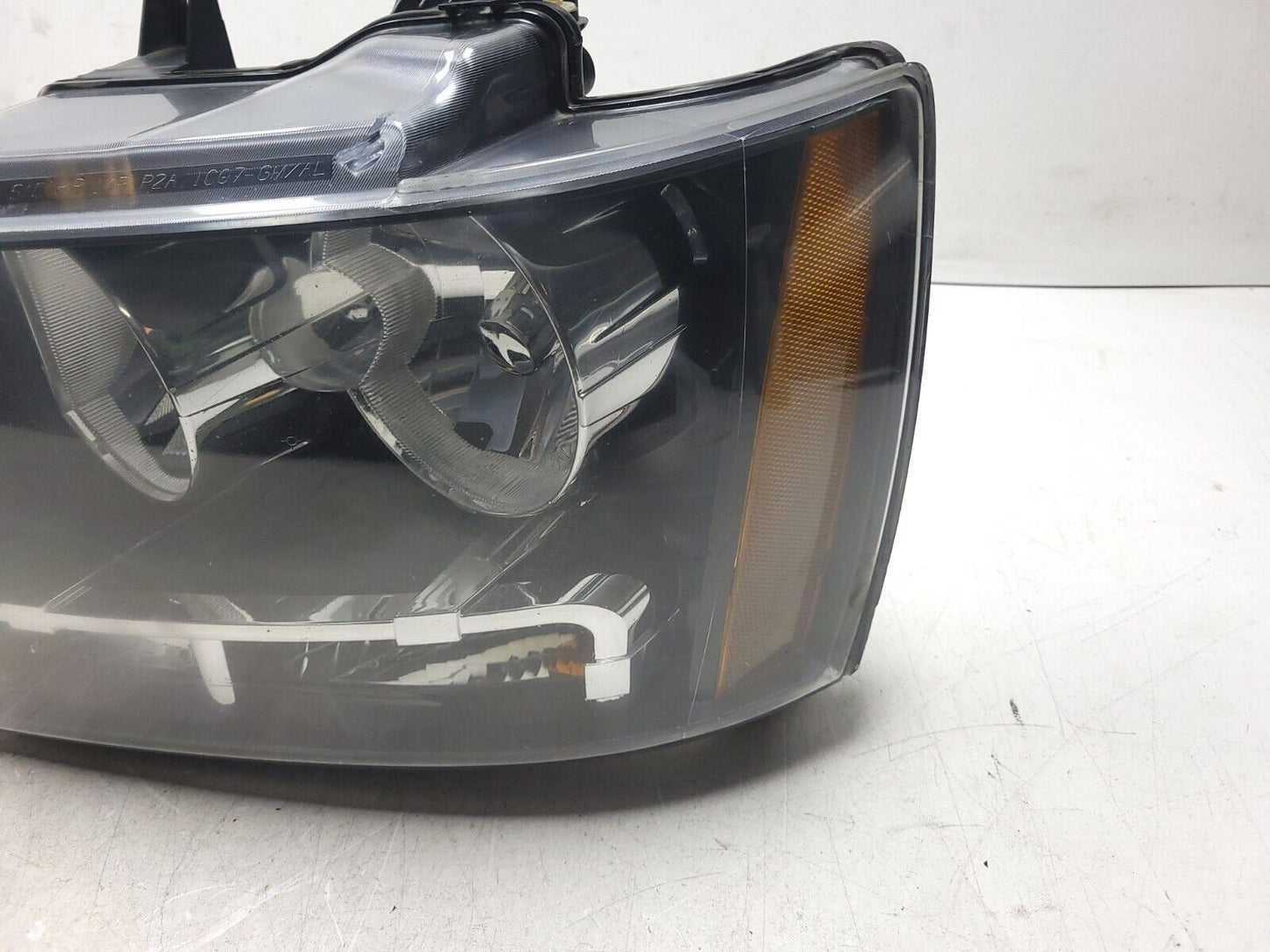 10-14 Chevrolet Suburban Headlight Left & Right Pair OEM Right Lamp *depo*