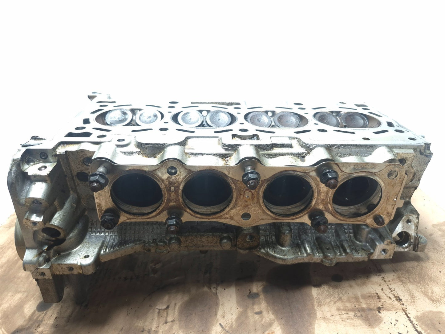 2018 Hyundai Sonata 2.4l Engine Cylinder Head W/ Camshaft Assy OEM