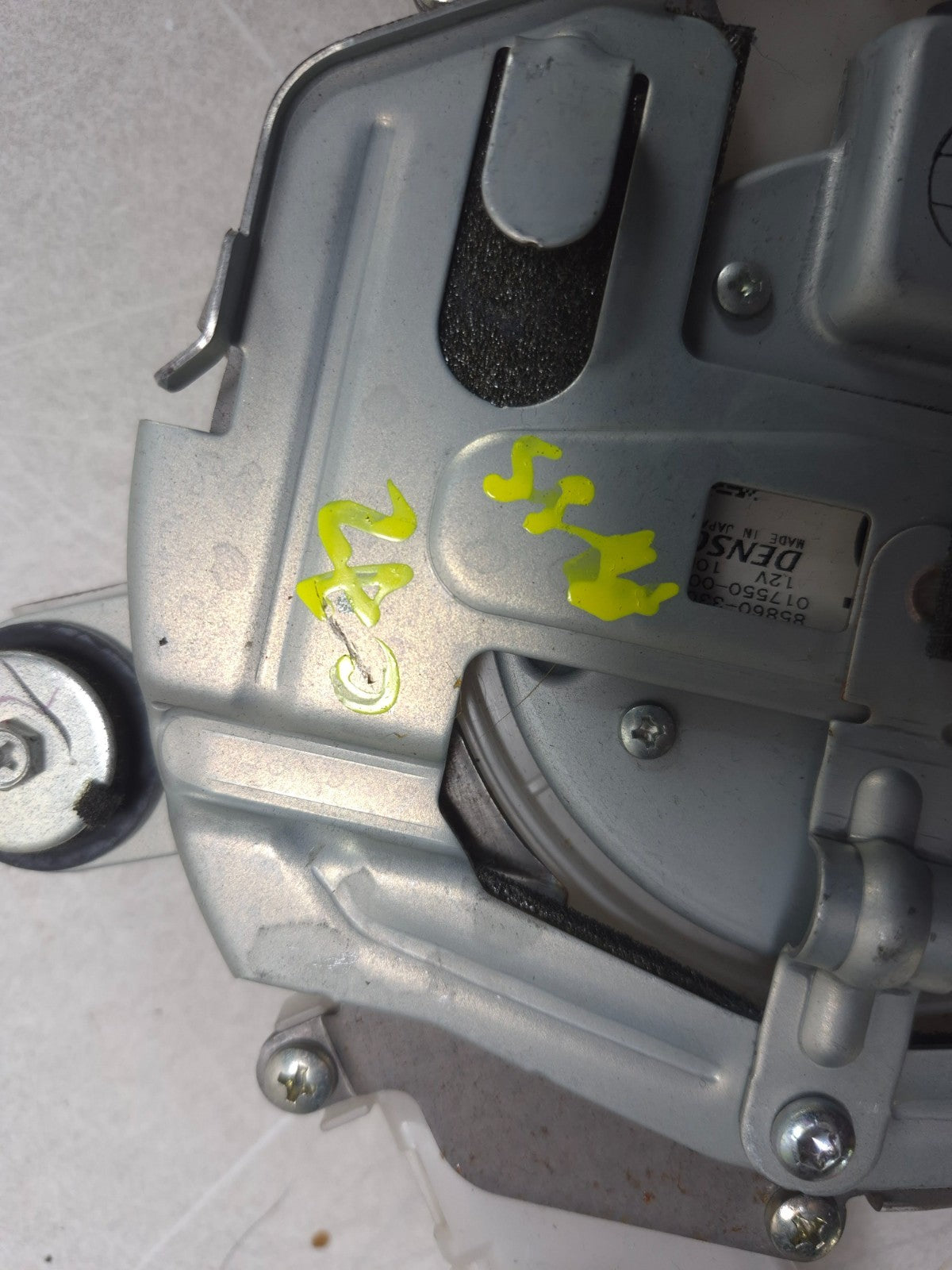 2009 Lexus IS250 Front Seat Blower Passenger Side Right OEM