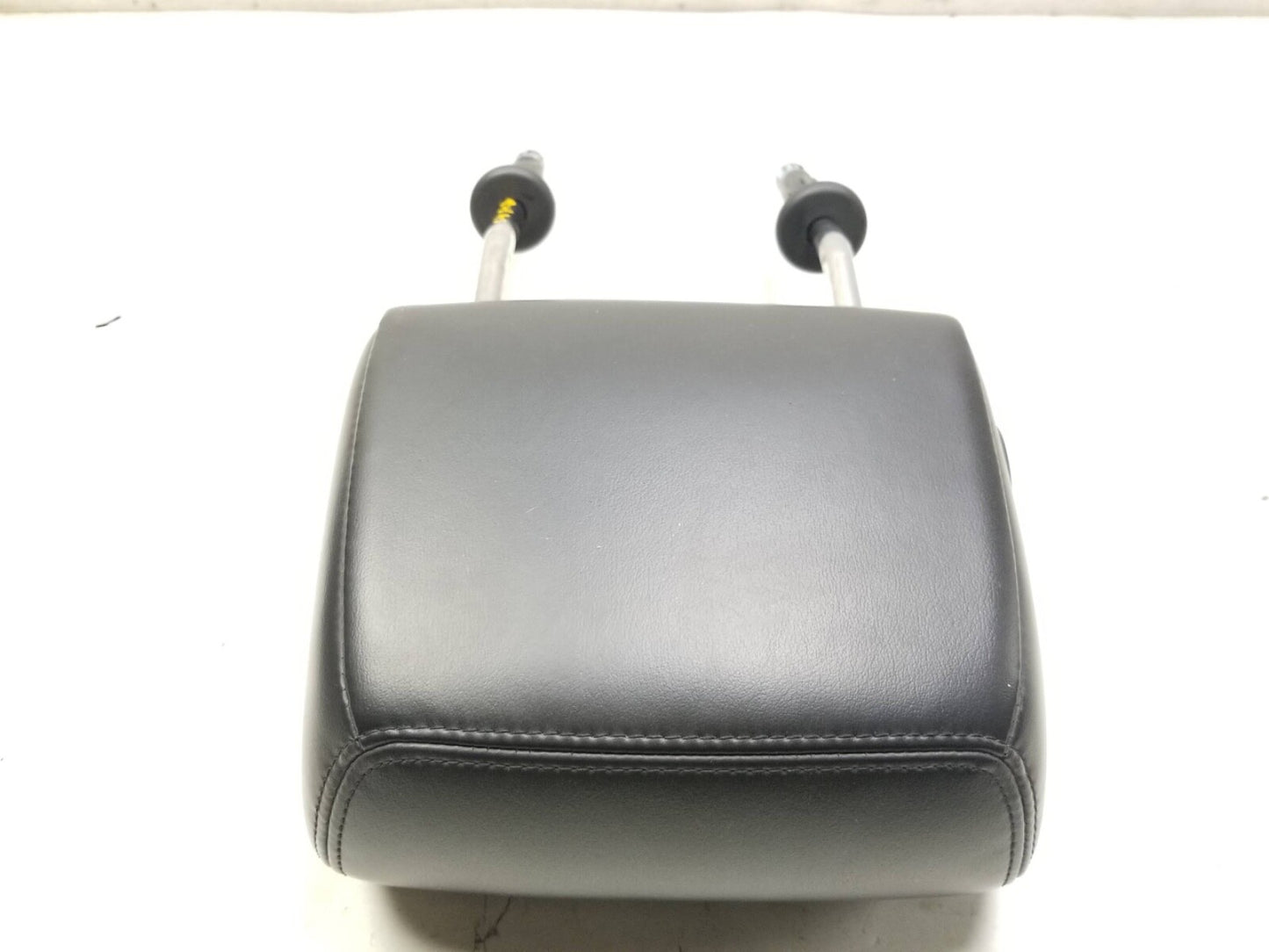 2011 Cadillac SRX Front Seat Headrest Driver Side Left OEM