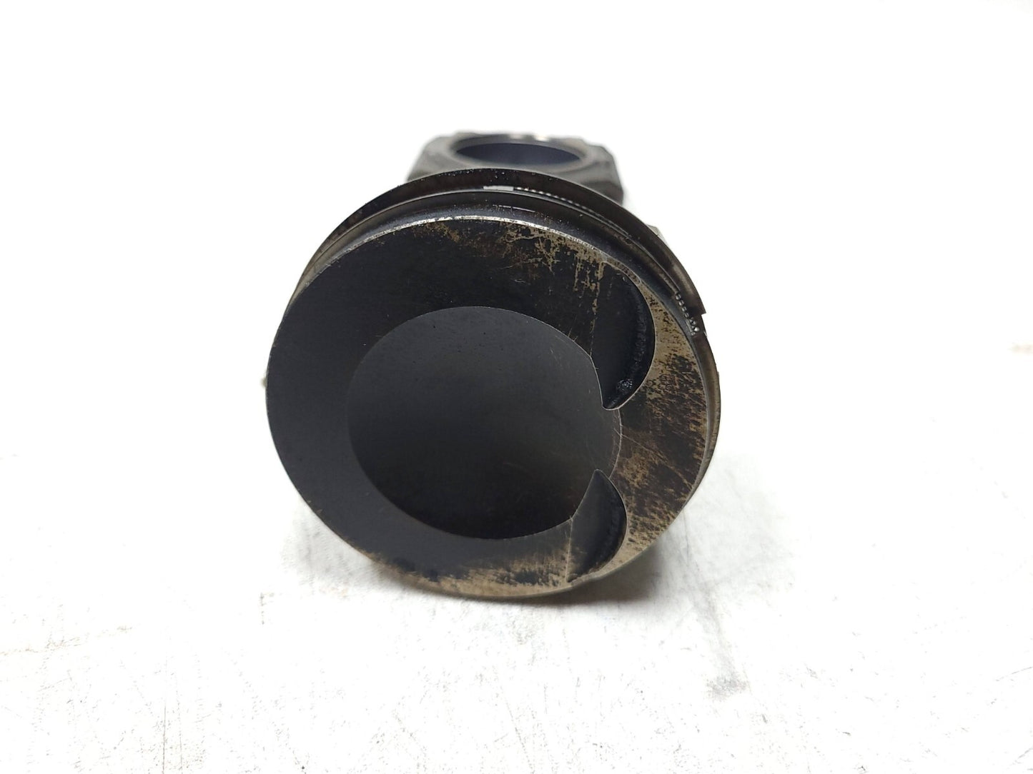 2009 Audi A4 Quattro Piston W/ Connecting Rod 4pcs  2.0t OEM