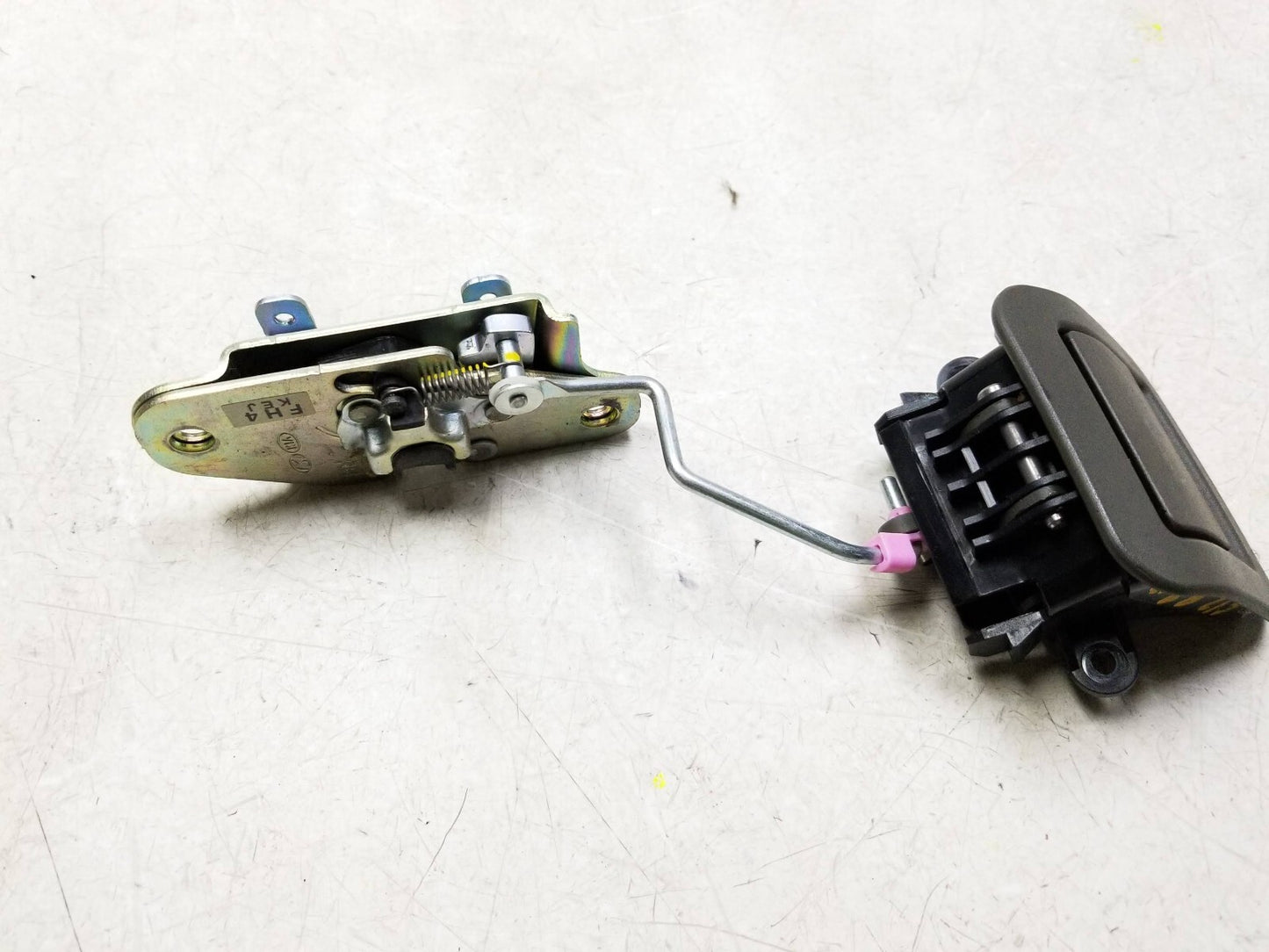 2011 - 2013 Kia Sportage Rear Seat Backrest Lock Latch Left & Right  OEM