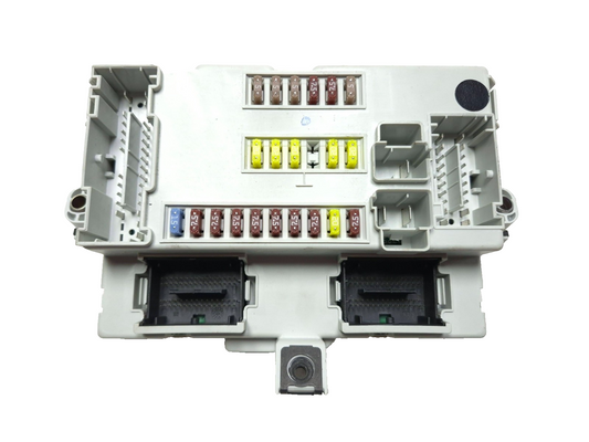 2014 Fiat 500l Body Control Module Fuse Box OEM