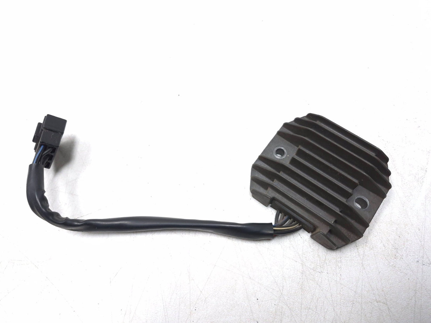 2004 Kawasaki Vulcan 800 Vn800 Voltage Regulator Rectifier OEM