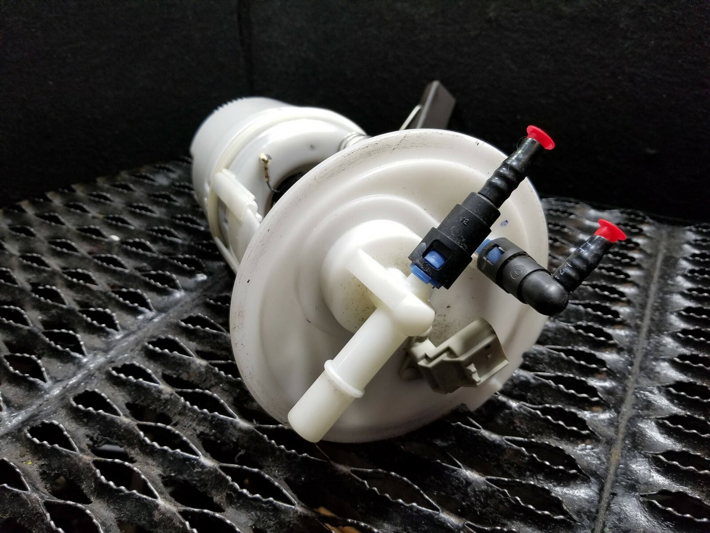 2005 Chrysler Sebring Fuel Pump OEM