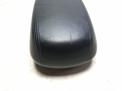 2010 Hyundai Tucson Center Console Armrest OEM