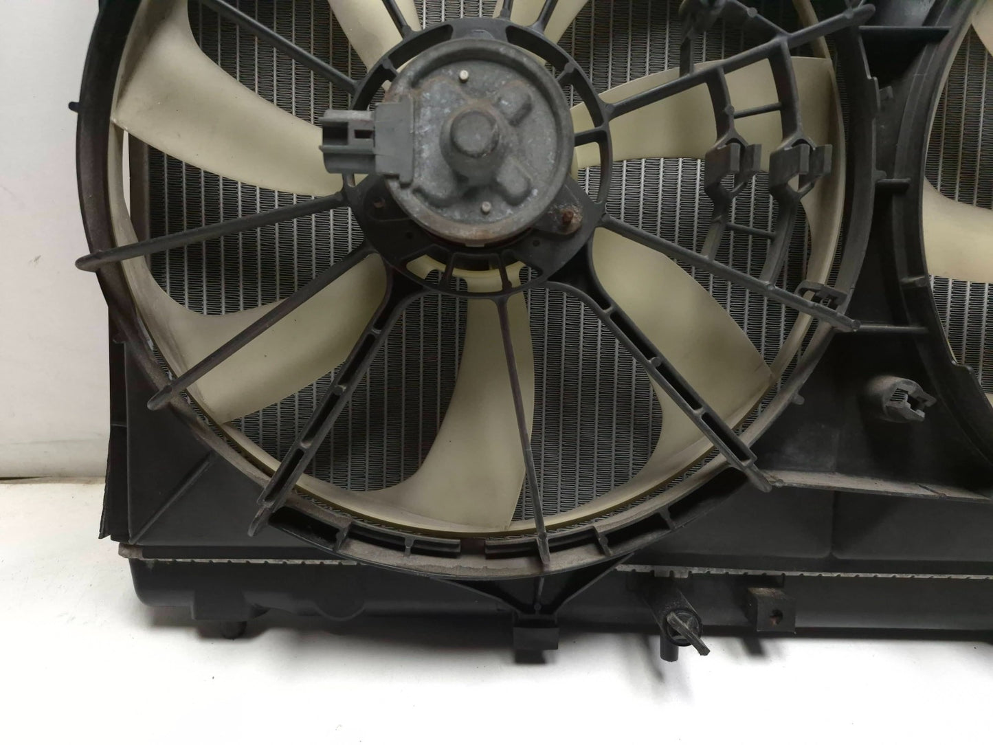 2012 Toyota Camry Front Engine Radiator Dual Fan Motor W/ Reservoir OEM