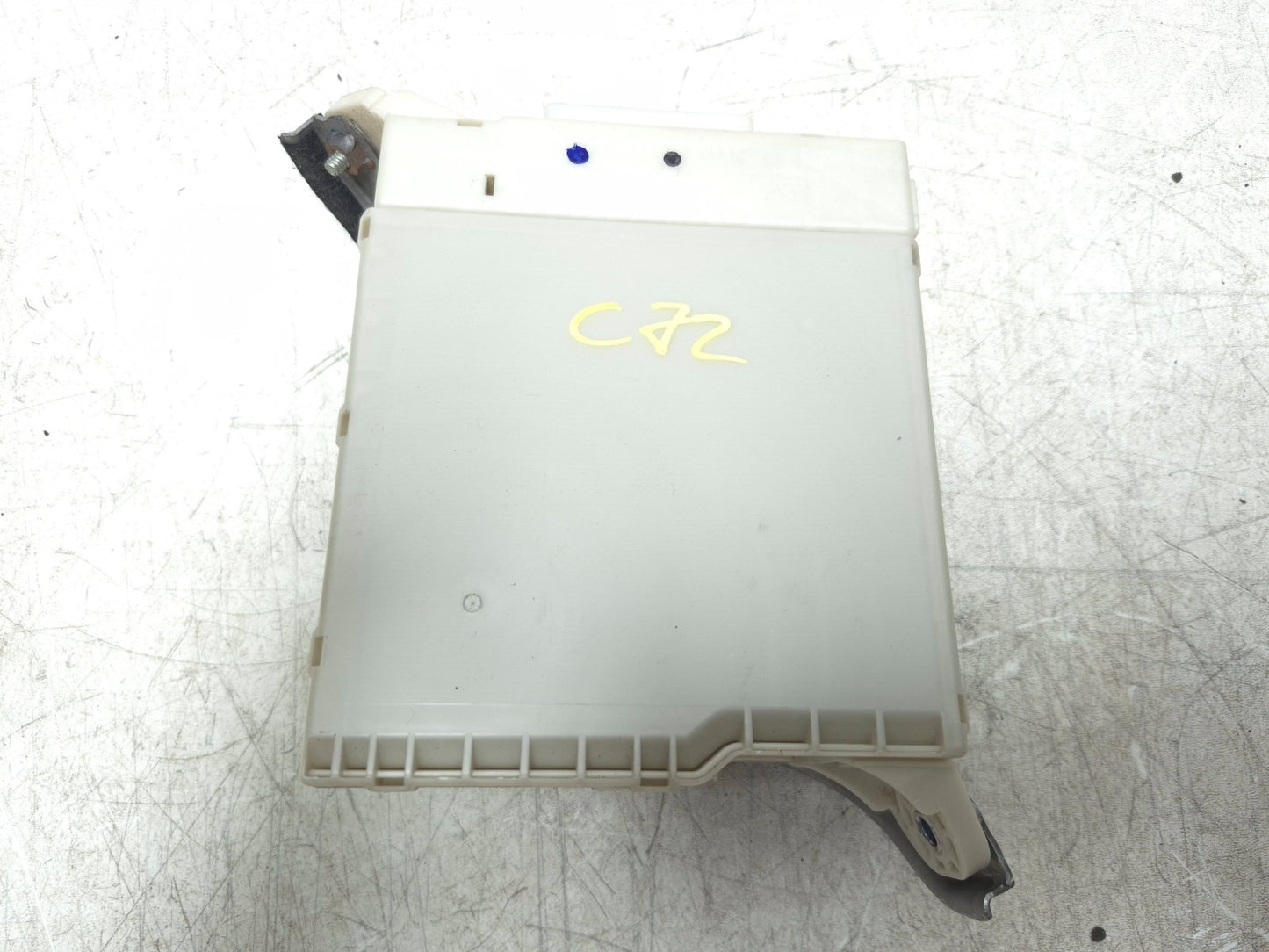 2009 Lexus Is 250 Dashboard Fuse Box Left Driver Side OEM