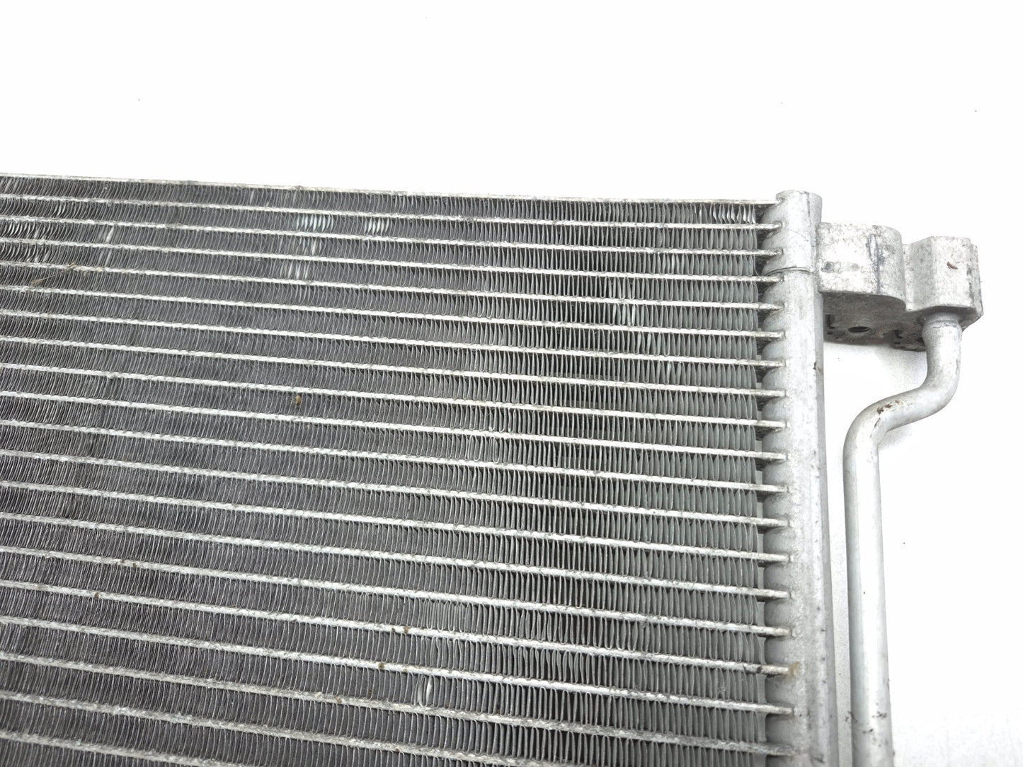 2008 BMW X6 E71 A/c Condenser Radiator OEM