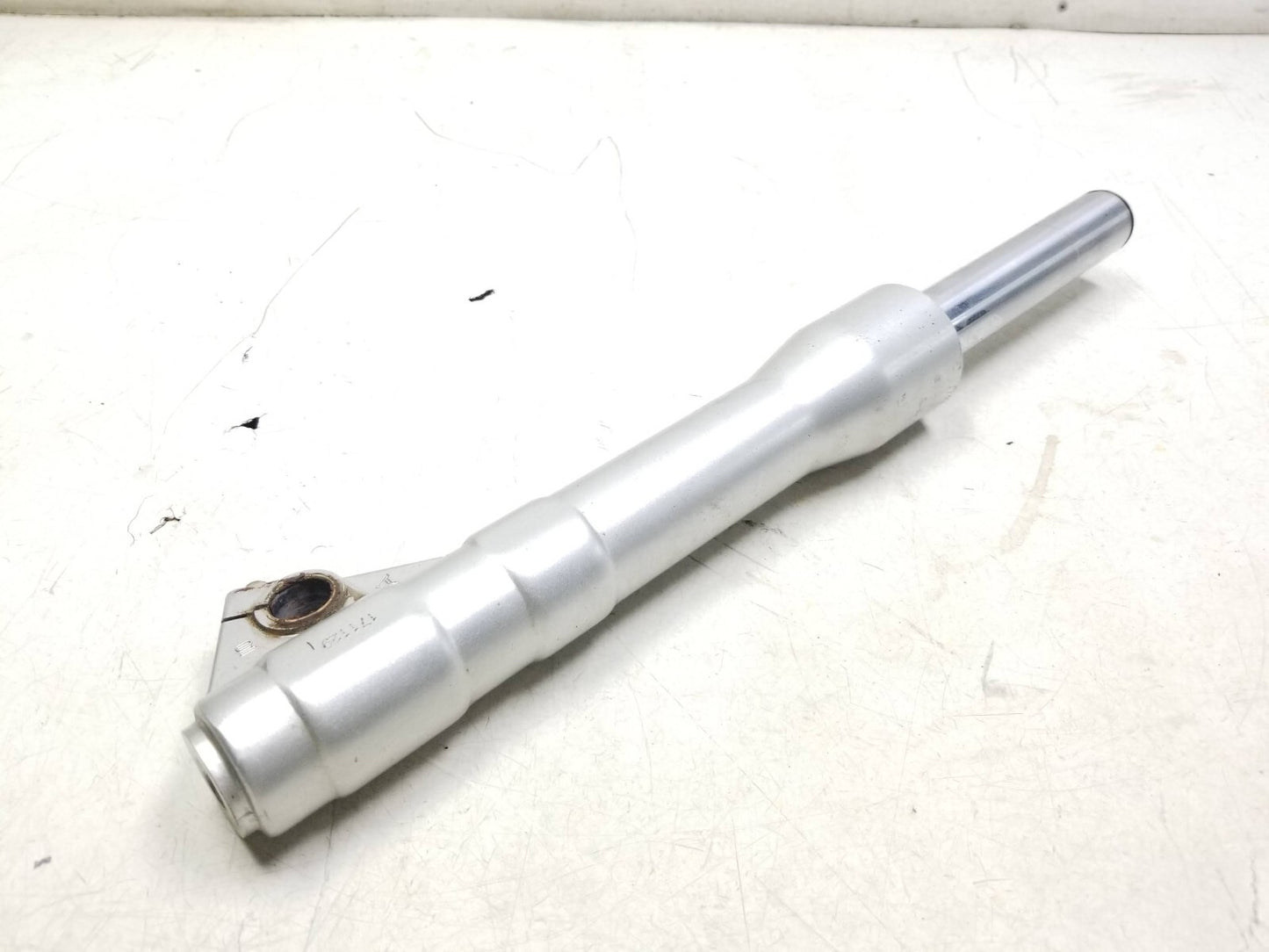 2011 - 2021 Piaggio Bv 350 Front Fork Left & Right *straight* OEM
