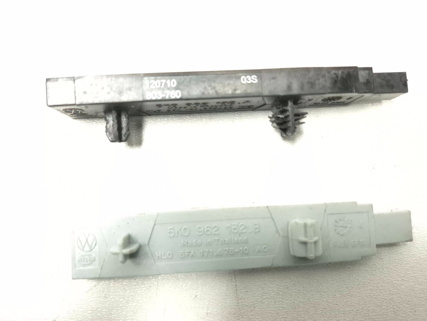 2011 Volkswagen Tiguan Keyless Entry Antenna OEM