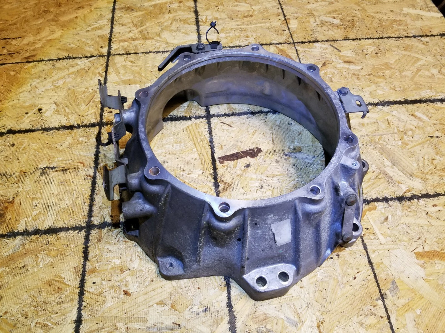 2007 Nissan 350z Automatic Transmission Converter Housing OEM