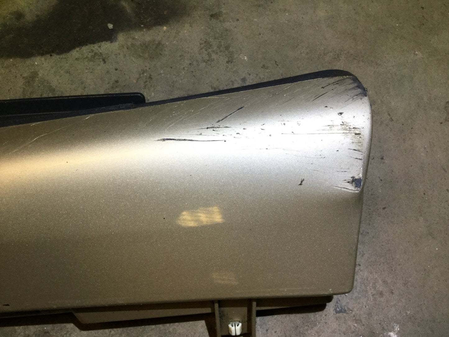 2003 Lexus Gs300 Rear Side Skirt Rocker Panel Passenger Side Right OEM