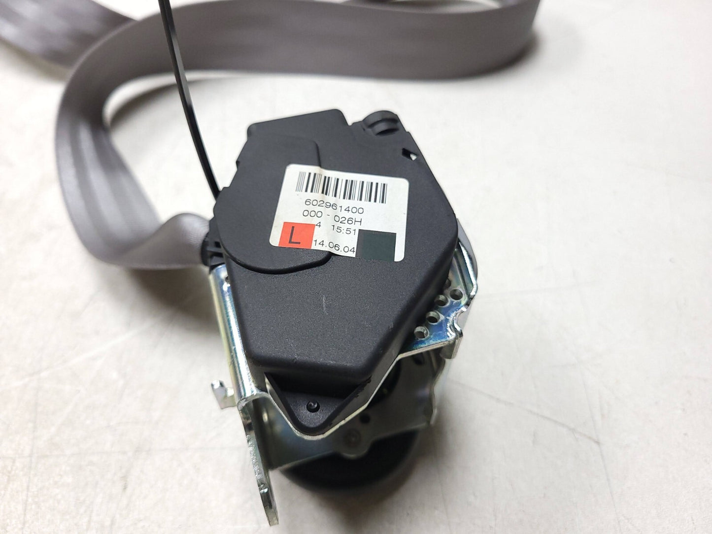 2005 Audi A8l A8 S8 Rear Seat Belt Retractor 3pcs OEM