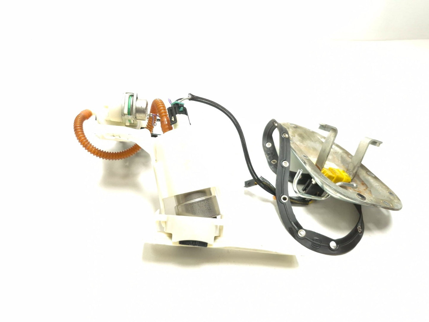 2016 Harley Davidson Dyna Street Bob Fxdb Fuel Pump OEM