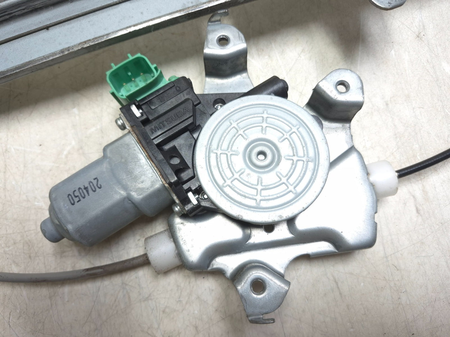 2012 Nissan Leaf Front Door Window Regulator & Motor Driver Side Left OEM