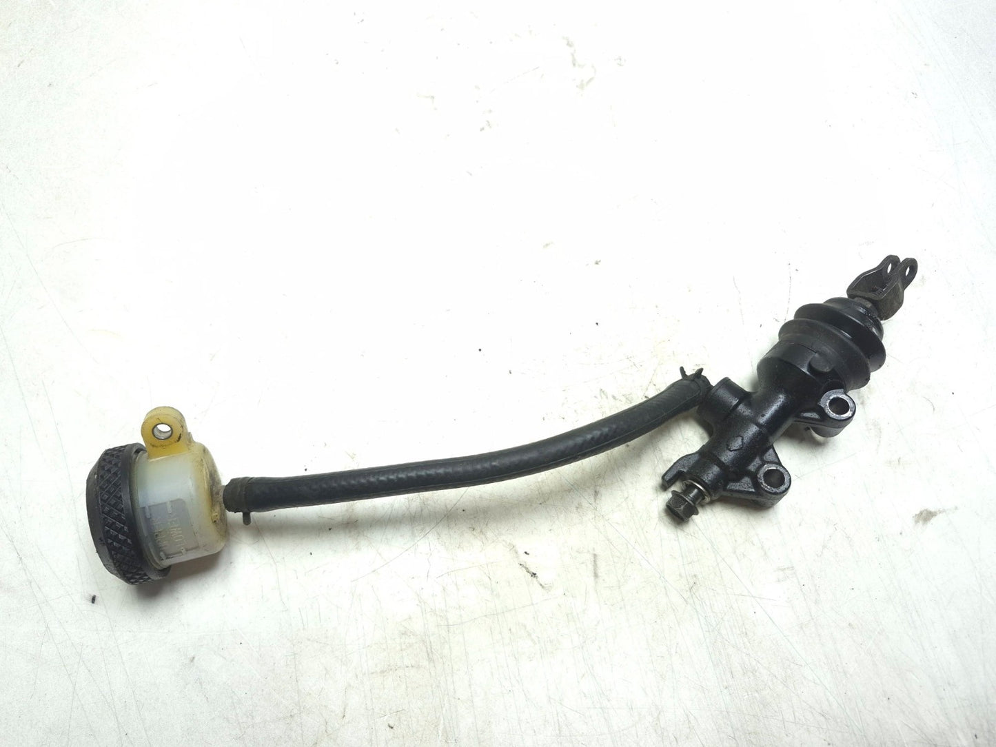2004 Harley-davidson Sportster Xl883 Rear Brake Master Cylinder OEM